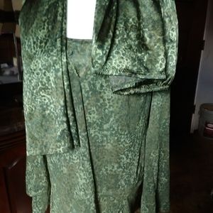 Victoria Secrets 3 piece Lounge set.green Leopard